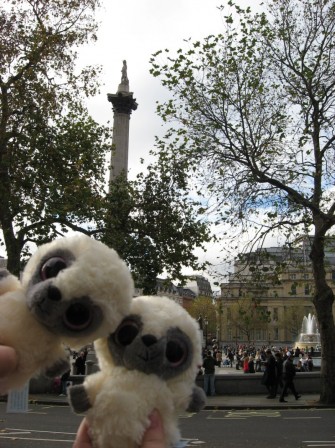 Doonkey and Woonkey trafalgar square